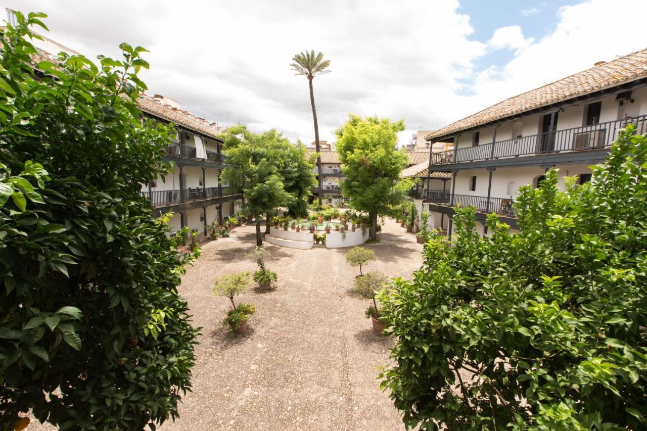 Апартаменты Corral Del Conde Севилья Экстерьер фото